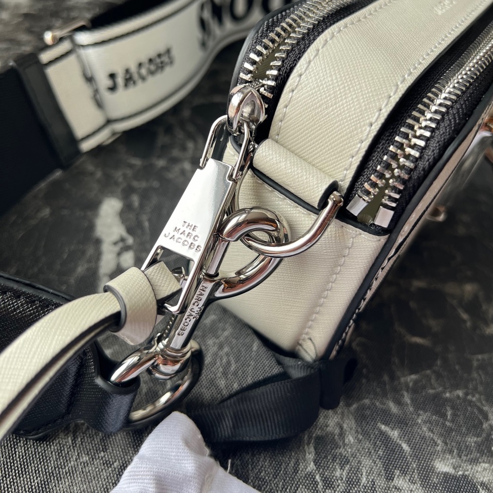 MARC JACOBS snapshot - Picture 6 of 12